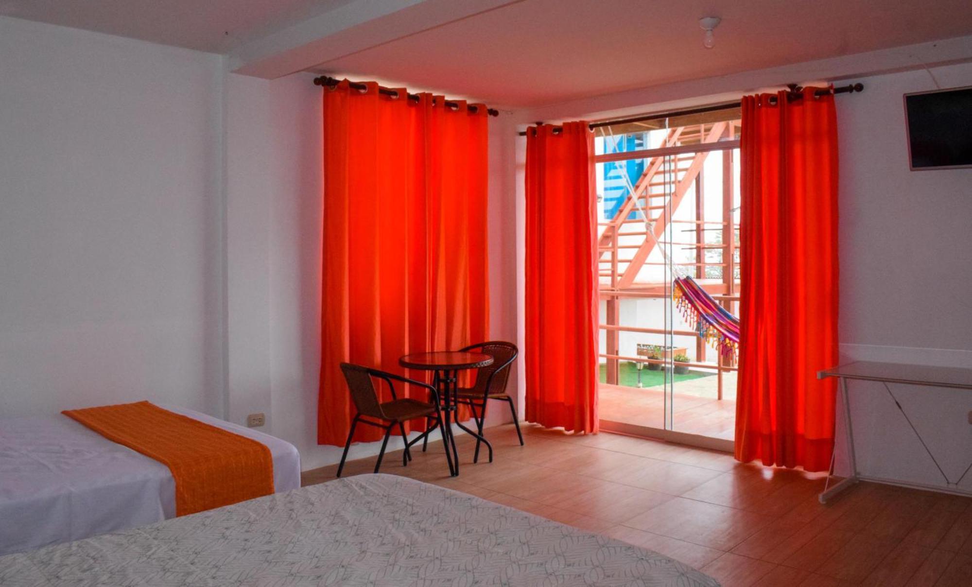 Mangata Hotel โลบิโตส ภายนอก รูปภาพ